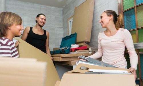 Furniture pick-up service for Canary Wharf residential apartments