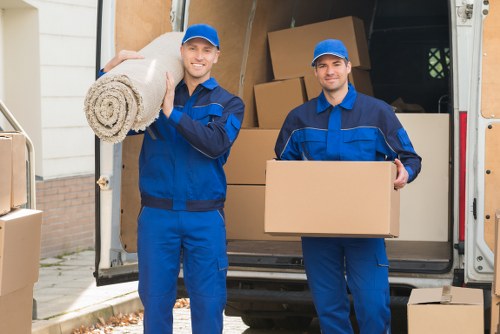 Reliable Canary Wharf man and van service for local moves