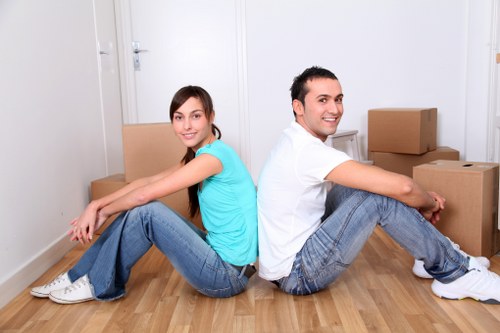 Secure storage for households and commercial customers near Canary Wharf
