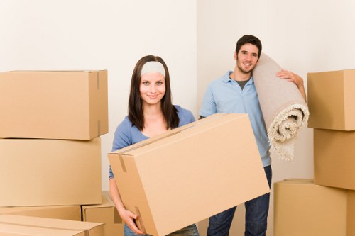 Local packing supplies for home and business moves around Canary Wharf